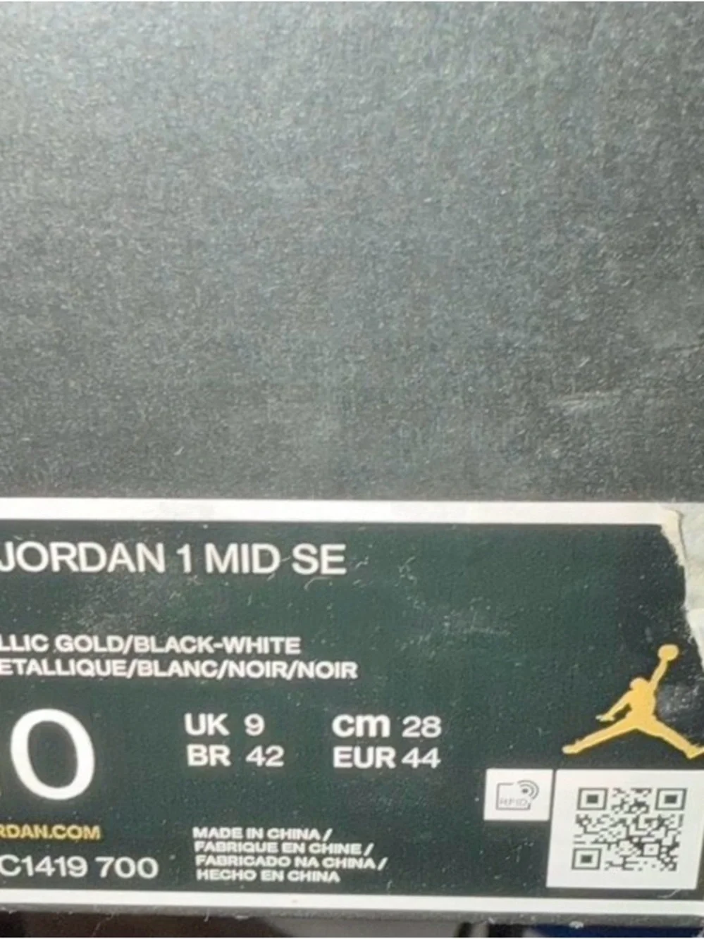 Jordan 1 Low - Metallic Gold, Black, White
